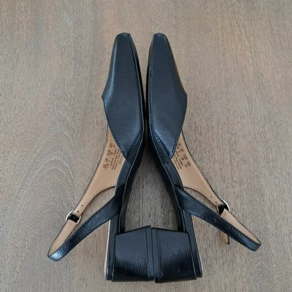 Naturalizer Jayla Slingback Pump - Color: Black Leather - Size: 7.5 Wide - Picture 4 of 9